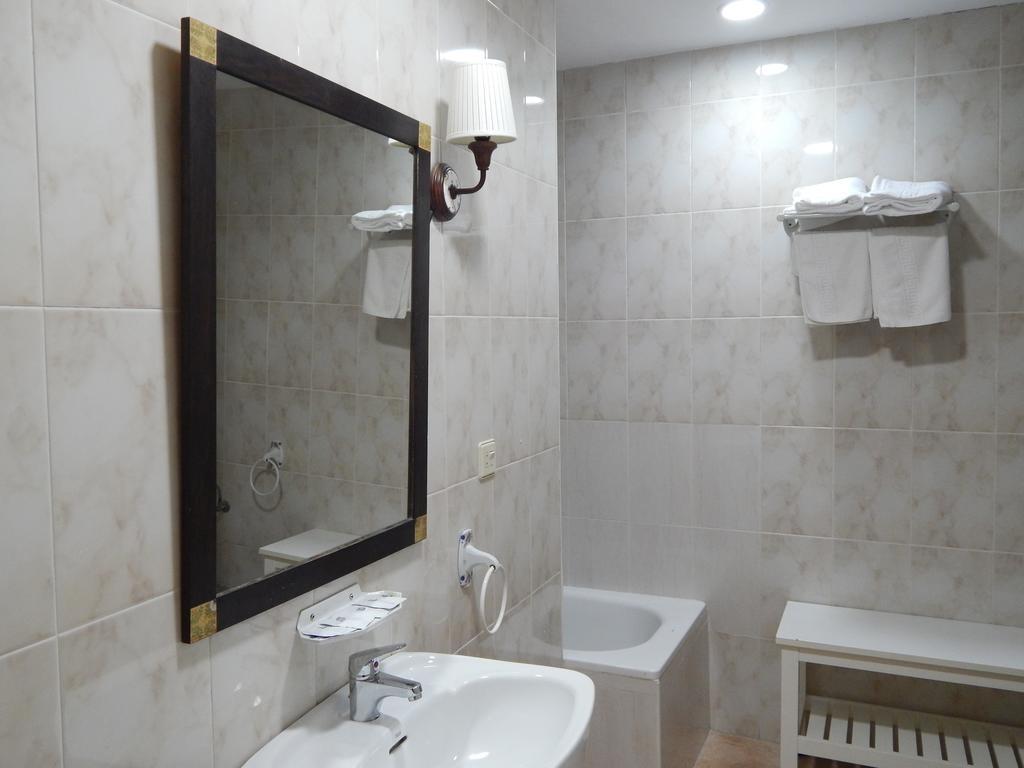 Hospederia Marques Hotel Cadiz Bilik gambar